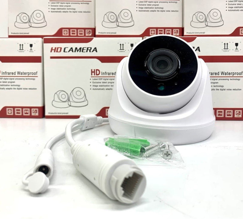 картинка Полный IP POE комплект видеонаблюдения на 4 камеры (KIT4IPPOE04M5B) от магазина Дом Видеонаблюдения (CCTVdom)